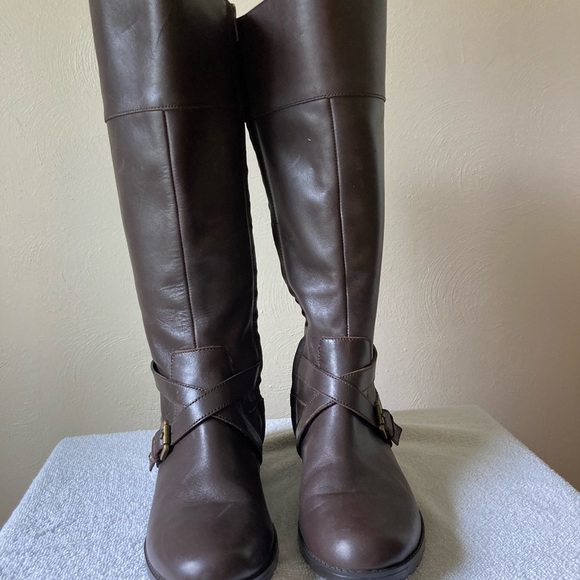 Lauren Ralph Lauren Sahara riding boots. - Picture 1 of 8